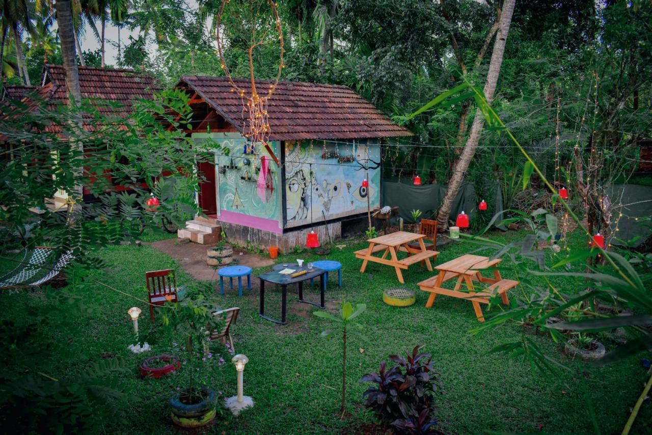Munroe Paradise Apartment Munroe Island Екстериор снимка